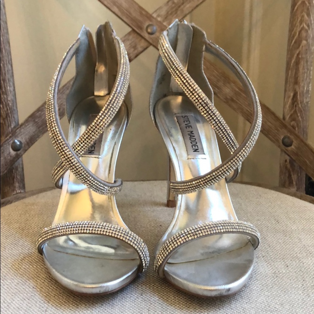 Steve Madden silver heel
